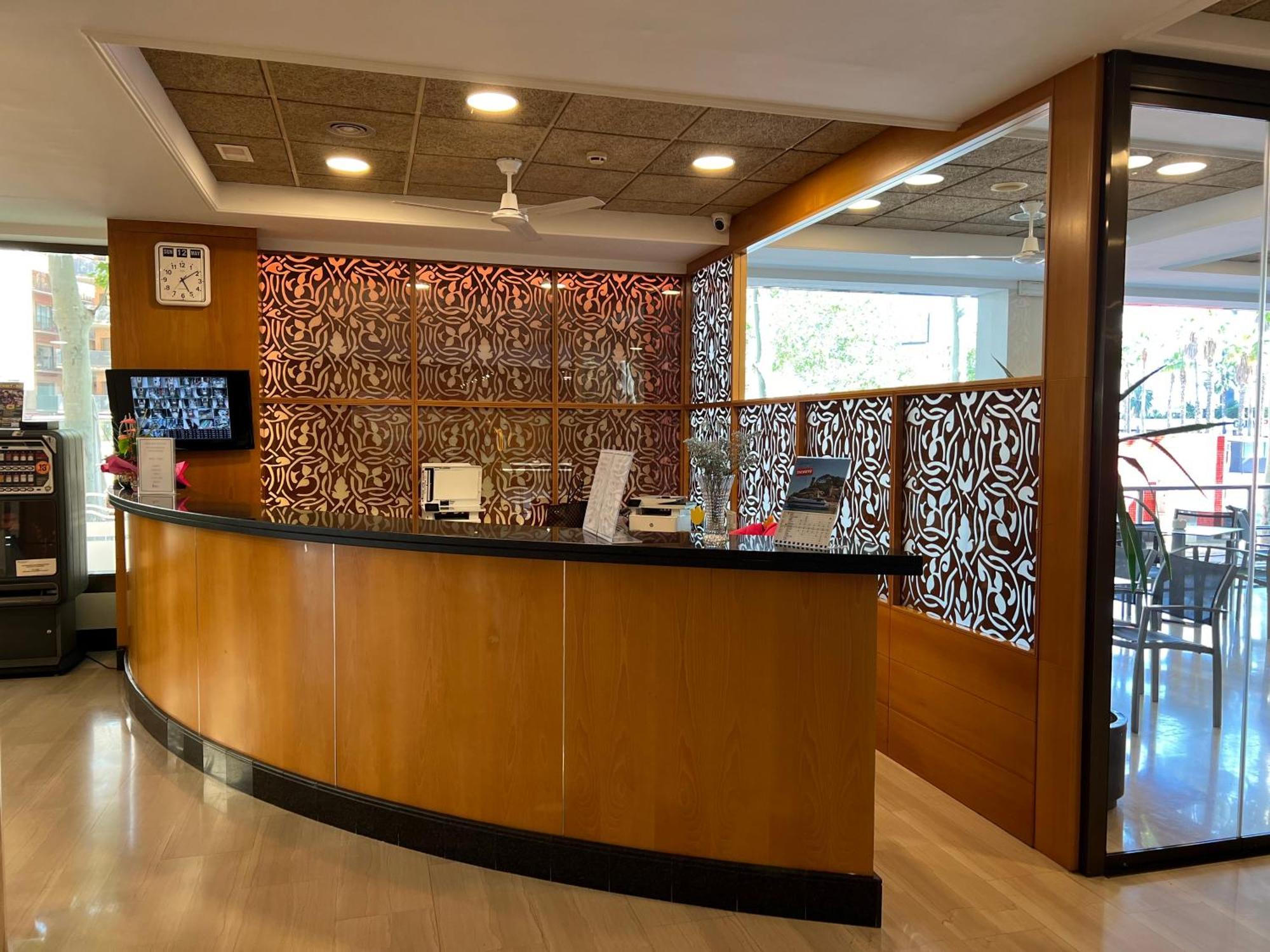 Hotel Astoria Park Lloret de Mar Exteriör bild