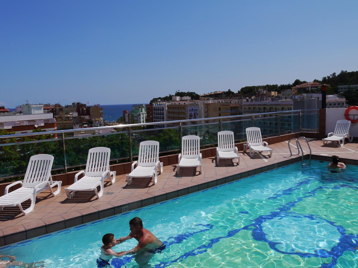 Hotel Astoria Park Lloret de Mar Exteriör bild